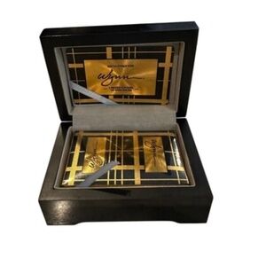 Wynn Las Vegas Limited Edition Gold Cards